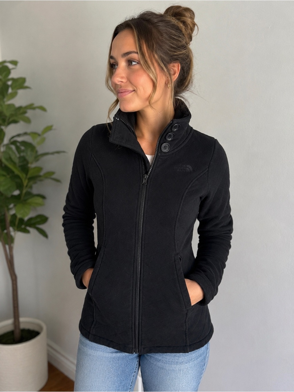 The North Face Caroluna Women’s XS Black Quilted Fleece-Lined Full Zip Jacket